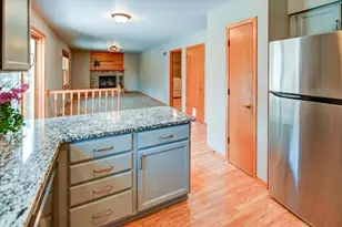 305 N High Point Rd, Madison, WI 53717 - Photo 24