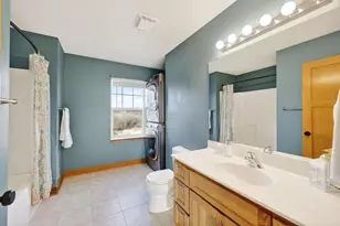 2846 Big Bluestem Pkwy, Fitchburg, WI 53711 - Photo 20