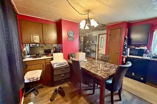 122 Falling Creek Cir, Janesville, WI 53548 - Photo 18