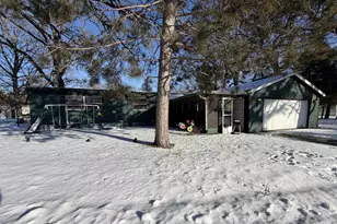 122 Falling Creek Cir, Janesville, WI 53548 - Photo 1