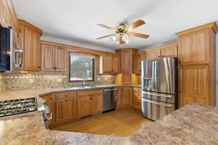 2 W Spyglass Ct, Madison, WI 53717 - Photo 18