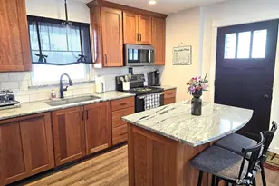 2135 Shopiere Rd, Beloit, WI 53511 - Photo 6