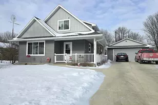 2135 Shopiere Rd, Beloit, WI 53511 - Photo 2