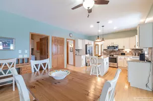 2742 Jasmine Dr, Fitchburg, WI 53711 - Photo 16
