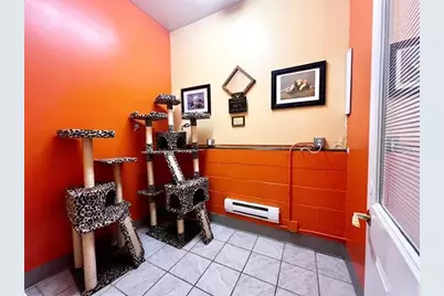 525 S Fairfield Avenue, Juneau, WI 53039 - Photo 8