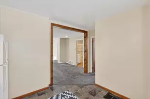 1015 Bluff St, Beloit, WI 53511 - Photo 14