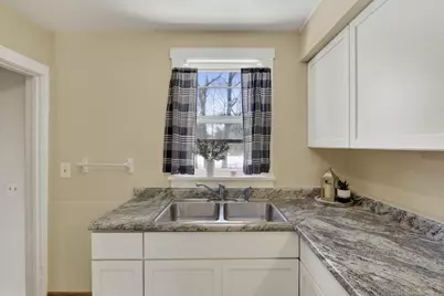 1015 Bluff Street, Beloit, WI 53511 - Photo 16