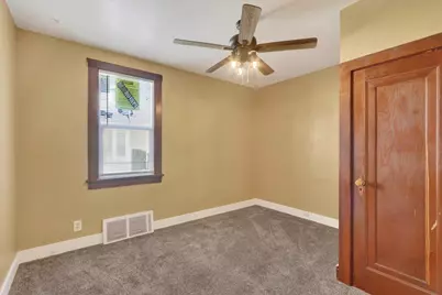 1015 Bluff Street, Beloit, WI 53511 - Photo 18