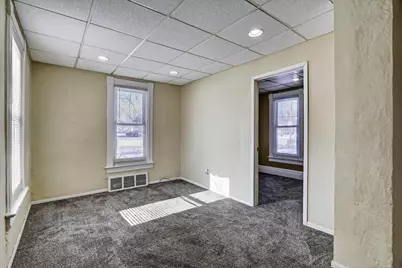 1015 Bluff Street, Beloit, WI 53511 - Photo 26