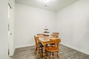 5501 Prairie Pl Dr, Mcfarland, WI 53558 - Photo 8