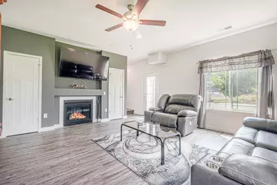 5501 Prairie Place Drive, Mcfarland, WI 53558 - Photo 4