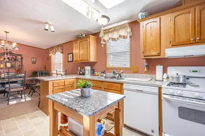 399 Oakbrook Drive, Wisconsin Dells, WI 53965 - Photo 8