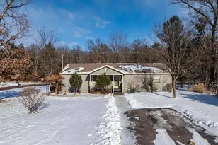 399 Oakbrook Dr, Wisconsin Dells, WI 53965 - Photo 32