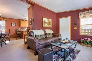 399 Oakbrook Dr, Wisconsin Dells, WI 53965 - Photo 2