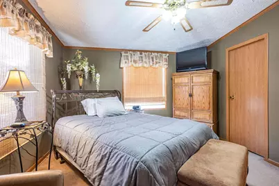 399 Oakbrook Drive, Wisconsin Dells, WI 53965 - Photo 14