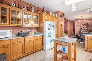 399 Oakbrook Dr, Wisconsin Dells, WI 53965 - Photo 10