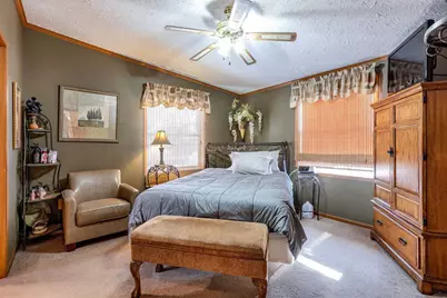 399 Oakbrook Drive, Wisconsin Dells, WI 53965 - Photo 14