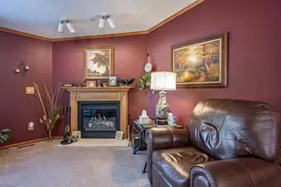 399 Oakbrook Dr, Wisconsin Dells, WI 53965 - Photo 4