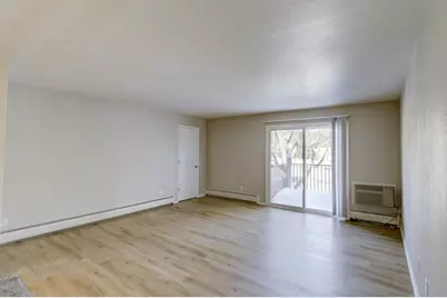 2416 Independence Lane #206, Madison, WI 53704 - Photo 6