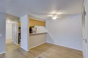 2416 Independence Ln, Madison, WI 53704 - Photo 10