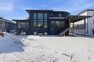 819 Schewe Rd, Middleton, WI 53562 - Photo 4