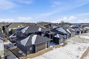 819 Schewe Rd, Middleton, WI 53562 - Photo 1