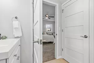 225 N Pine St, Reedsburg, WI 53959 - Photo 8