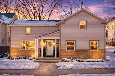 225 N Pine Street, Reedsburg, WI 53959 - Photo 2