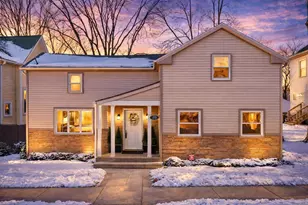 225 N Pine St, Reedsburg, WI 53959 - Photo 2