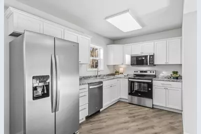 225 N Pine Street, Reedsburg, WI 53959 - Photo 14