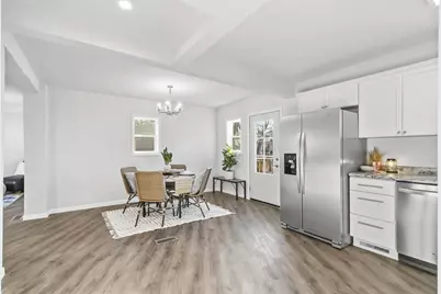 225 N Pine Street, Reedsburg, WI 53959 - Photo 12