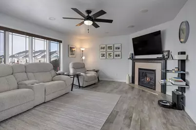 1401 Waldorf Boulevard, Madison, WI 53719 - Photo 8