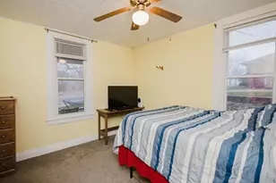 225 Washington St, Mineral Point, WI 53565 - Photo 24