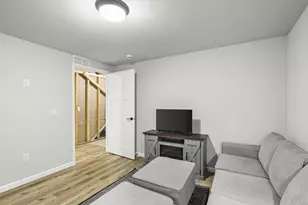 204 Bonnie Ln, Belleville, WI 53508 - Photo 26