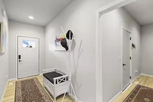 204 Bonnie Ln, Belleville, WI 53508 - Photo 14