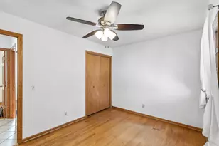 137 Belmont Rd, Madison, WI 53714 - Photo 12