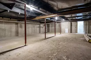 11447 S County Rd K Rd, Beloit, WI 53511 - Photo 40