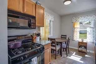 93 Craig Ave, Madison, WI 53705 - Photo 8