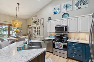 1903 St George Ln, Janesville, WI 53545 - Photo 10