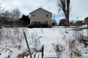 204 S Mill St, Albany, WI 53502 - Photo 8