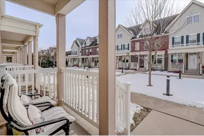 41 S Gardens Way #41, Fitchburg, WI 53711 - Photo 4