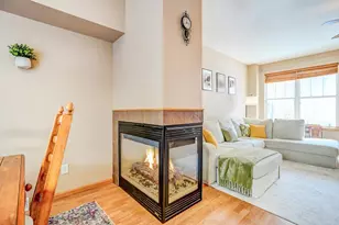 41 S Gardens Way, Fitchburg, WI 53711 - Photo 16