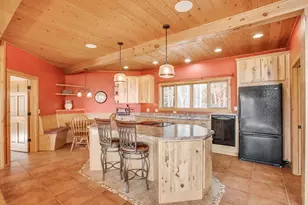 W5271 Southview Dr, Necedah, WI 54646 - Photo 10