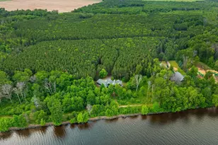 W5271 Southview Dr, Necedah, WI 54646 - Photo 4