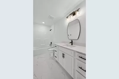 1064 Kamperschroer Way, Sun Prairie, WI 53590 - Photo 34