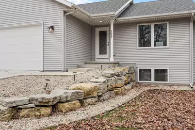4252 Fox Hills Court, Janesville, WI 53546 - Photo 6