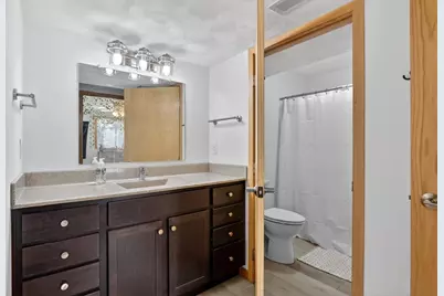 4252 Fox Hills Court, Janesville, WI 53546 - Photo 50