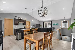 4252 Fox Hills Ct, Janesville, WI 53546 - Photo 28