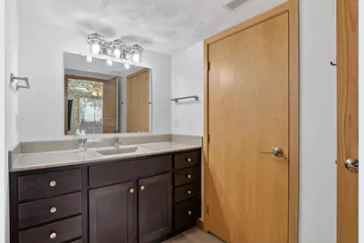 4252 Fox Hills Court, Janesville, WI 53546 - Photo 44