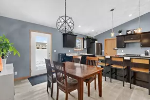 4252 Fox Hills Ct, Janesville, WI 53546 - Photo 20